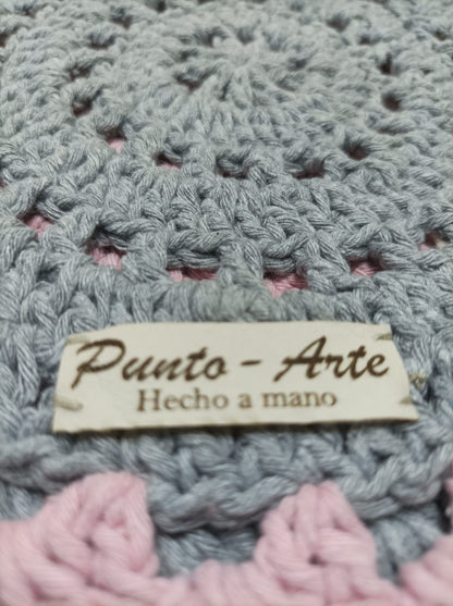 Posa platos en crochet, artesanales. Pack x 2