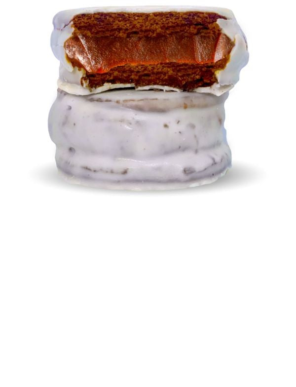 JUANA LA LOCA - Alfajor de de chocolate blanco X 2 unidades. 80 grs