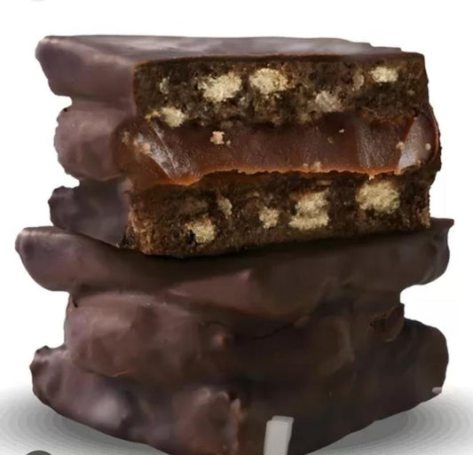 JUANA LA LOCA - Alfajor de salchichón bañado de chocolate negro X 2 unidades. 92 grs c/u